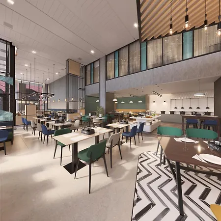 Hyatt Place Hotel 4*