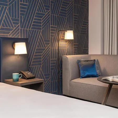 Hyatt Place 酒店 4*