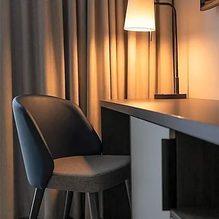 Hyatt Place 4*