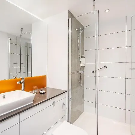 Hyatt Place 4*