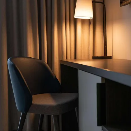 Hyatt Place Leeds 4*